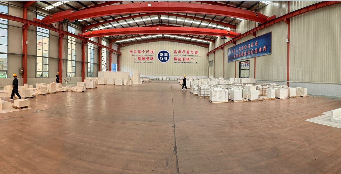 Henan Hongtai Kiln Refractory Co.,Ltd. ligne de production du fabricant