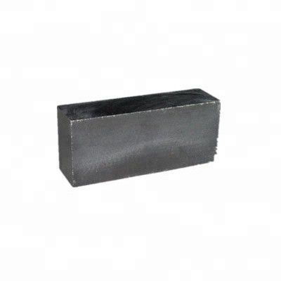 Contenu en Al2O3 de la norme internationale Briques de carbone de magnésium pour le four électrique du Henan