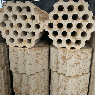 Briques de silice légères pour une isolation thermique efficace dans des environnements à température