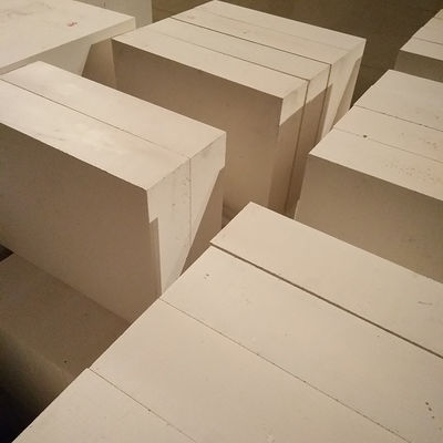 Des blocs AZS fondus pour les fours à verre