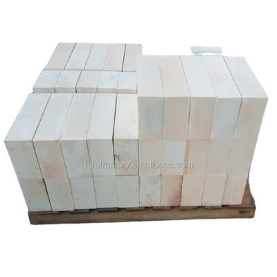 Brick de corindon de zirconium AZS certifié ISO9001 réfractaire pour le four de fusion de verre