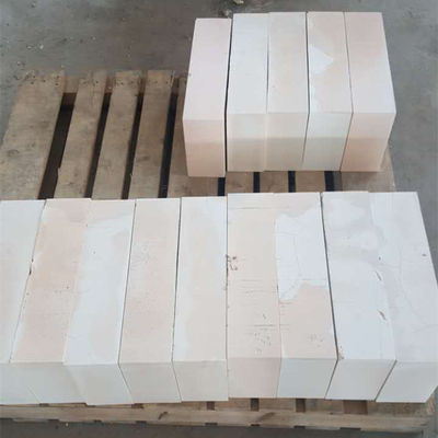 Petite teneur en MgO Oem/Odm réfractaire Azs brique pour fonder le four de verre mullite de zircon