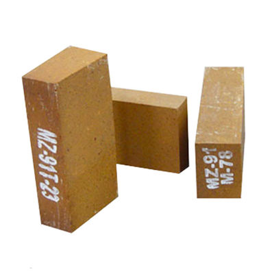 Brick de chromite de magnésium industriel semi-reboondé en ligne pour le gros Densité g/cm3 3,02 g/cm3