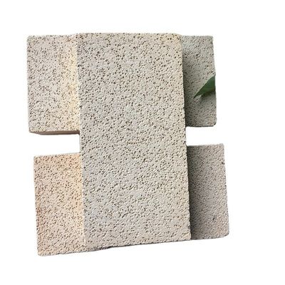 Brick poly aluminium à haute isolation avec 0,8 densité de masse et réfractabilité commune