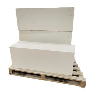 Taille personnalisée des briques à feu de zirconium corindon pour la production réfractaire d'azs à faible sintration
