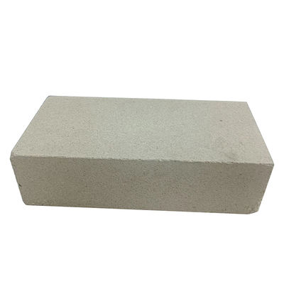 Briques à bulles d'aluminium de taille personnalisée pour les réfractaires pressés à la machine dans les fours de craquage