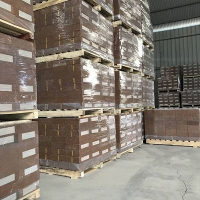 Contenu en MgO personnalisé Magnésie Briques de spinel de fer pour four rotatif de ciment à longue durée de vie
