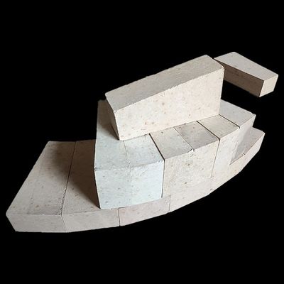 Briques d'aluminium à haute teneur en aluminium jaune clair pour fours à verre SK36 SK38 de fabrication chinoise
