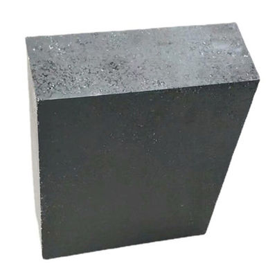 Fabrication de l'acier Densité élevée de réfractories de magnésium de carbone de brique avec une teneur en MgO de 70 à 87%.