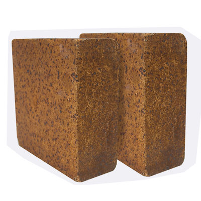 Fe2O3 % 4-5 Carbone fusionné de brique de fer à haute résistance pour briques de spinale de fer de magnesie EAF