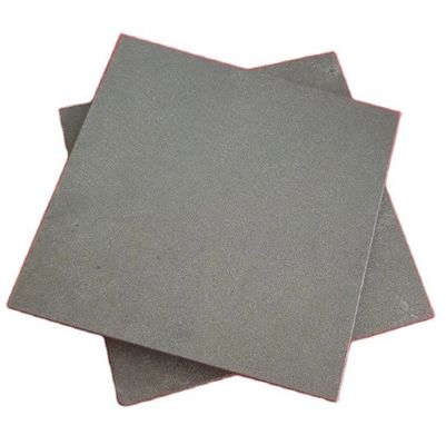 Contenu en SiO2 0,1 Carbure de silicium Plaque de conduction thermique céramique