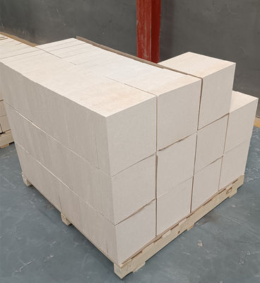 Brick mullite de zircon résistant aux chocs thermiques MZ-20 MFZ-6 pour fourneau à verre