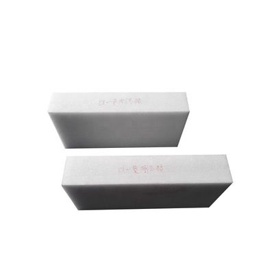 Briques d'aluminium fondues à température pour la production de verre