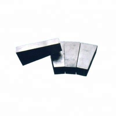 Assemblage de fours à verre Bonne résistance à l'oxydation Magnésie Carbone Brique réfractaire pour la cuillère