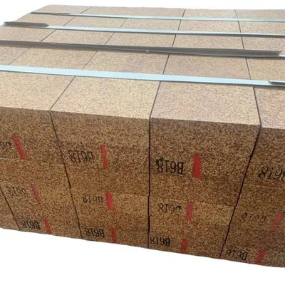 Briques réfractaires de four rotatif et de four de navette à densité de masse 2,9-3,05 g/cm3 Spinel d'aluminium de magnésium